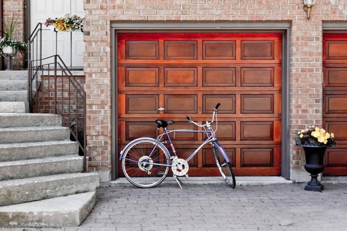 Top 3 Benefits of an Unattached Garage - ASAP Garage Door and Gate Repair